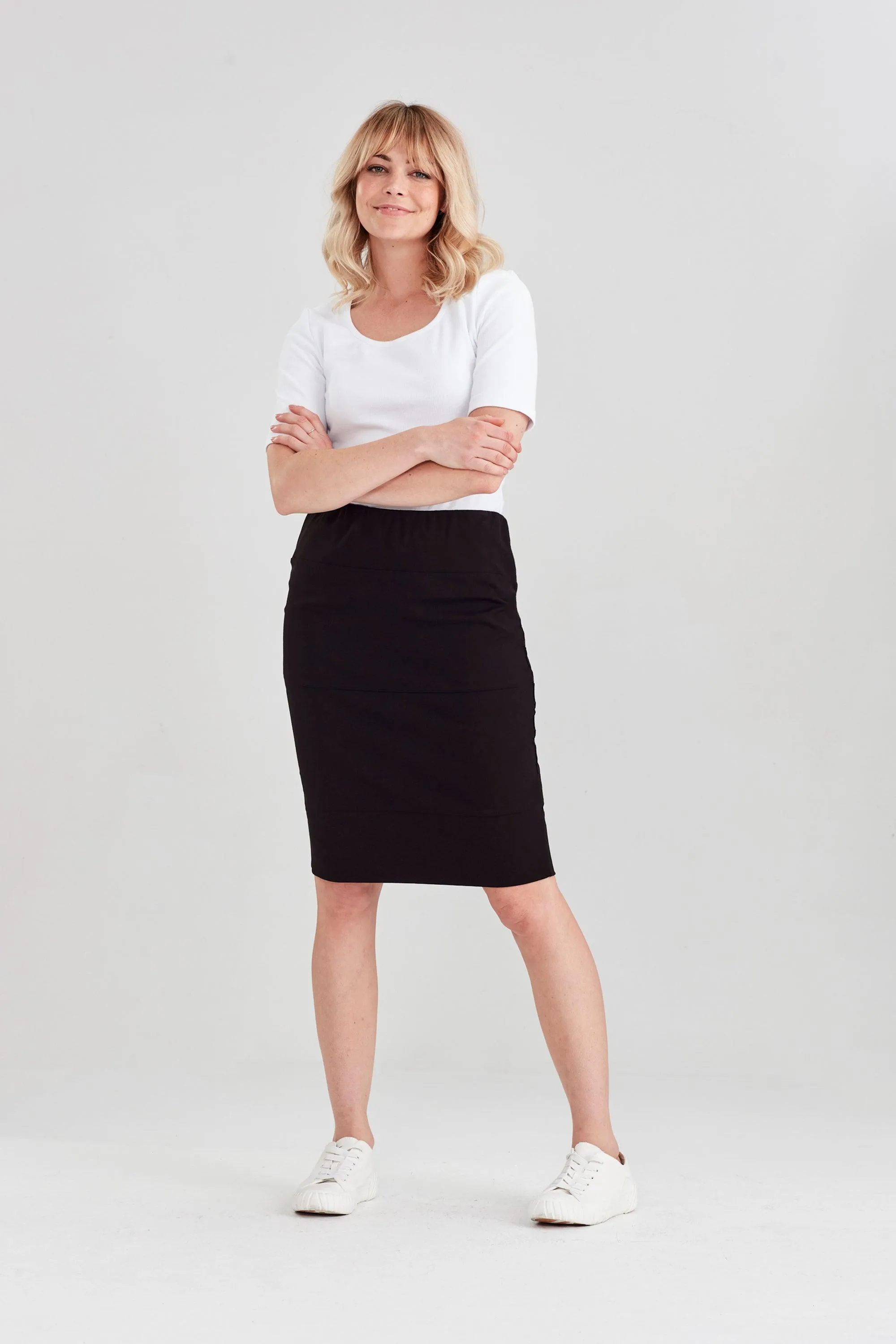 Base Skirt - Black