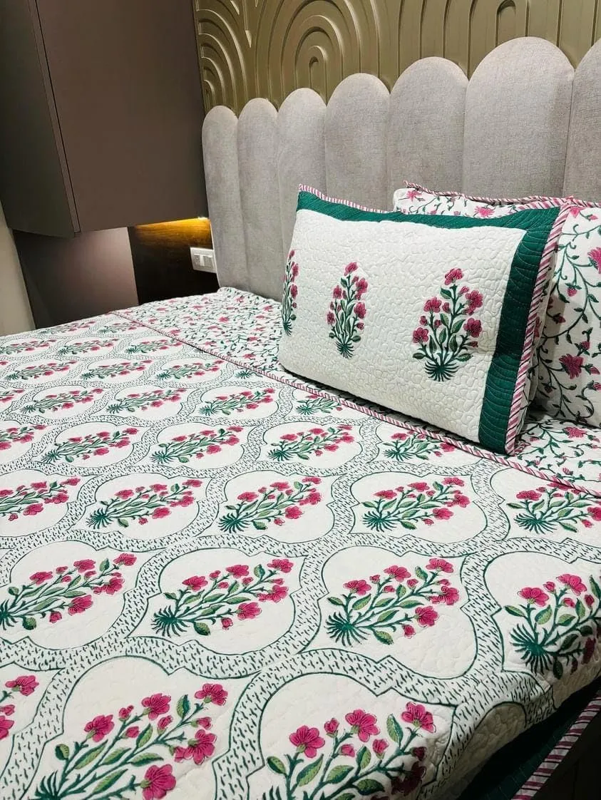 Bella Contemporary Premium 100% Cotton King Size 108 * 108 Hand Block Cotton Bedsheet with 2 Pillow Cover 28 * 18 | Floral Printed Bedsheet for Bedroom, Home, Hotels