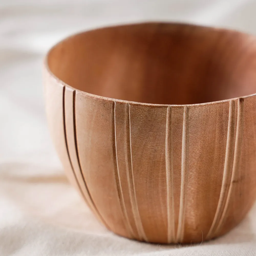 Hand Carved Natural Neem Wooden Bowl (Small) (3 x 3 in)