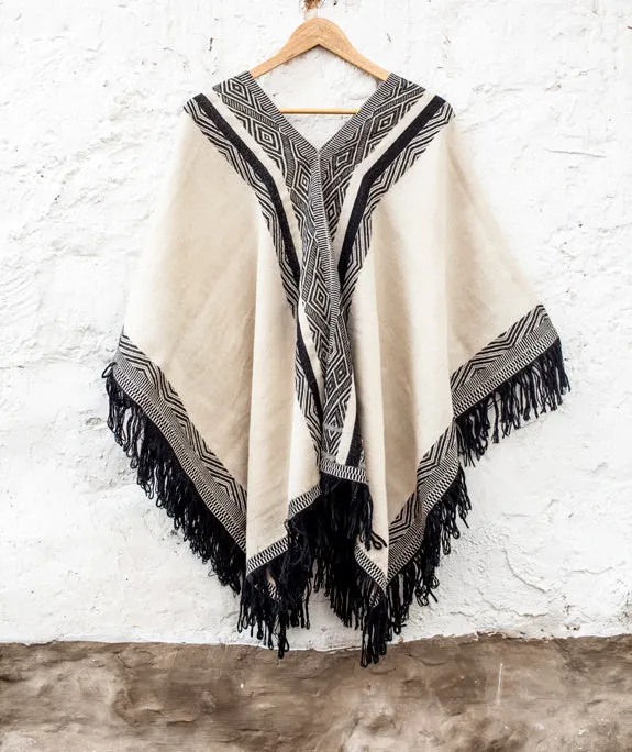 Kallpa Baby Alpaca Poncho