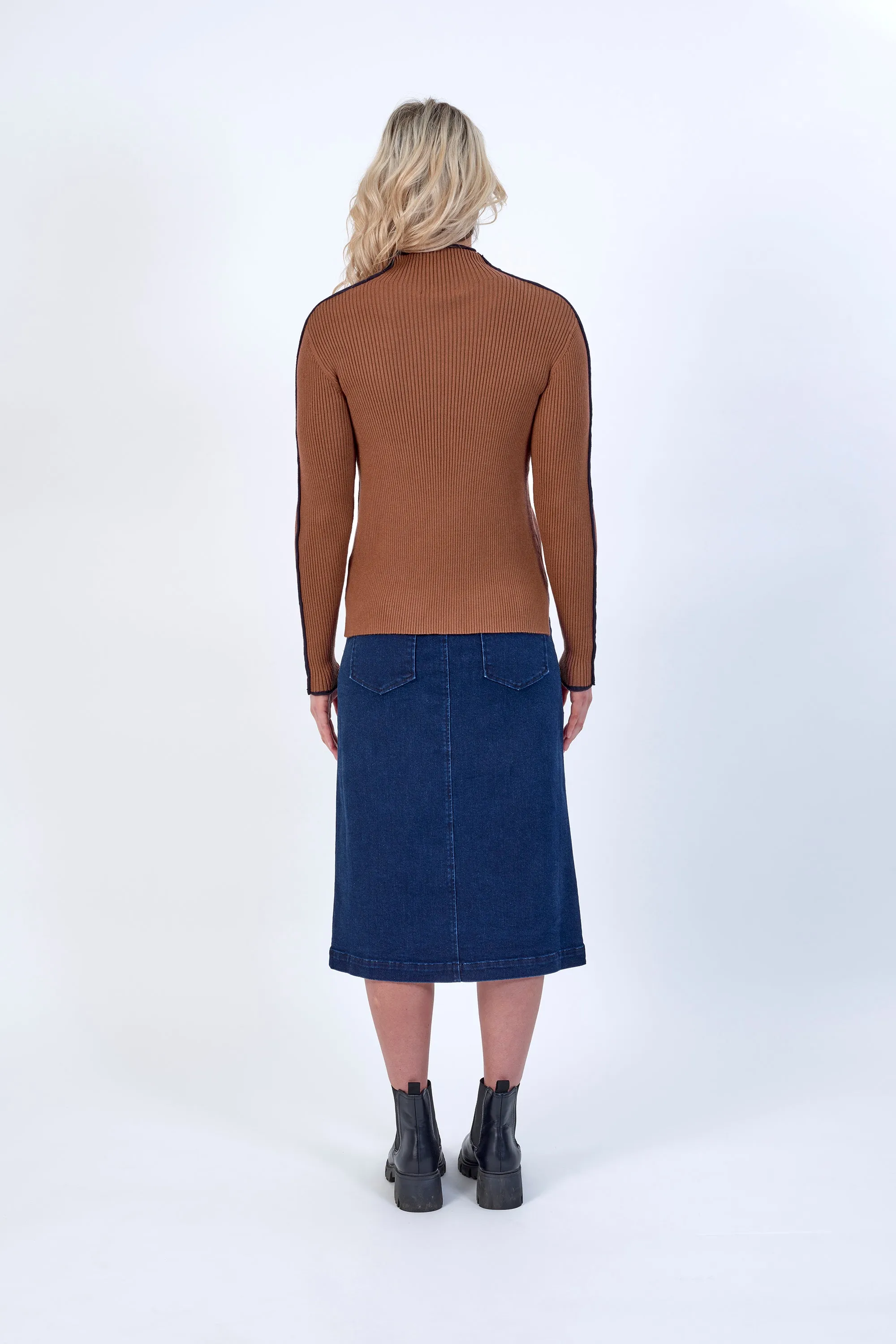 Knewe Cube Sweater - Tobacco/Ink