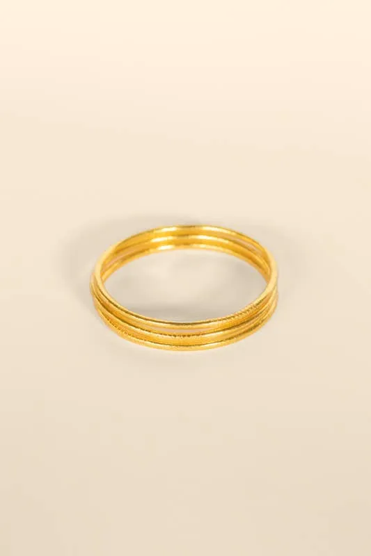 Kumali Gold Leaf Thin Bracelet