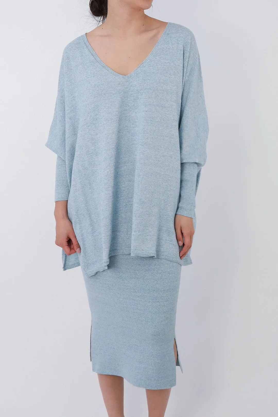 LENA LONG SLEEVE V-NECK PONCHO IN PIMA COTTON KNIT