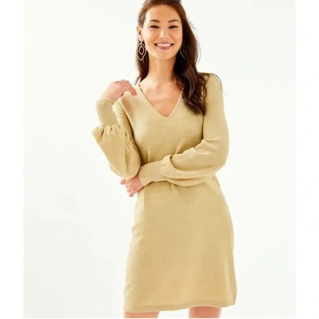 Lilly Pulitzer Sarjya Sweater Dress in Heathered Sandbar Metallic - Size Small