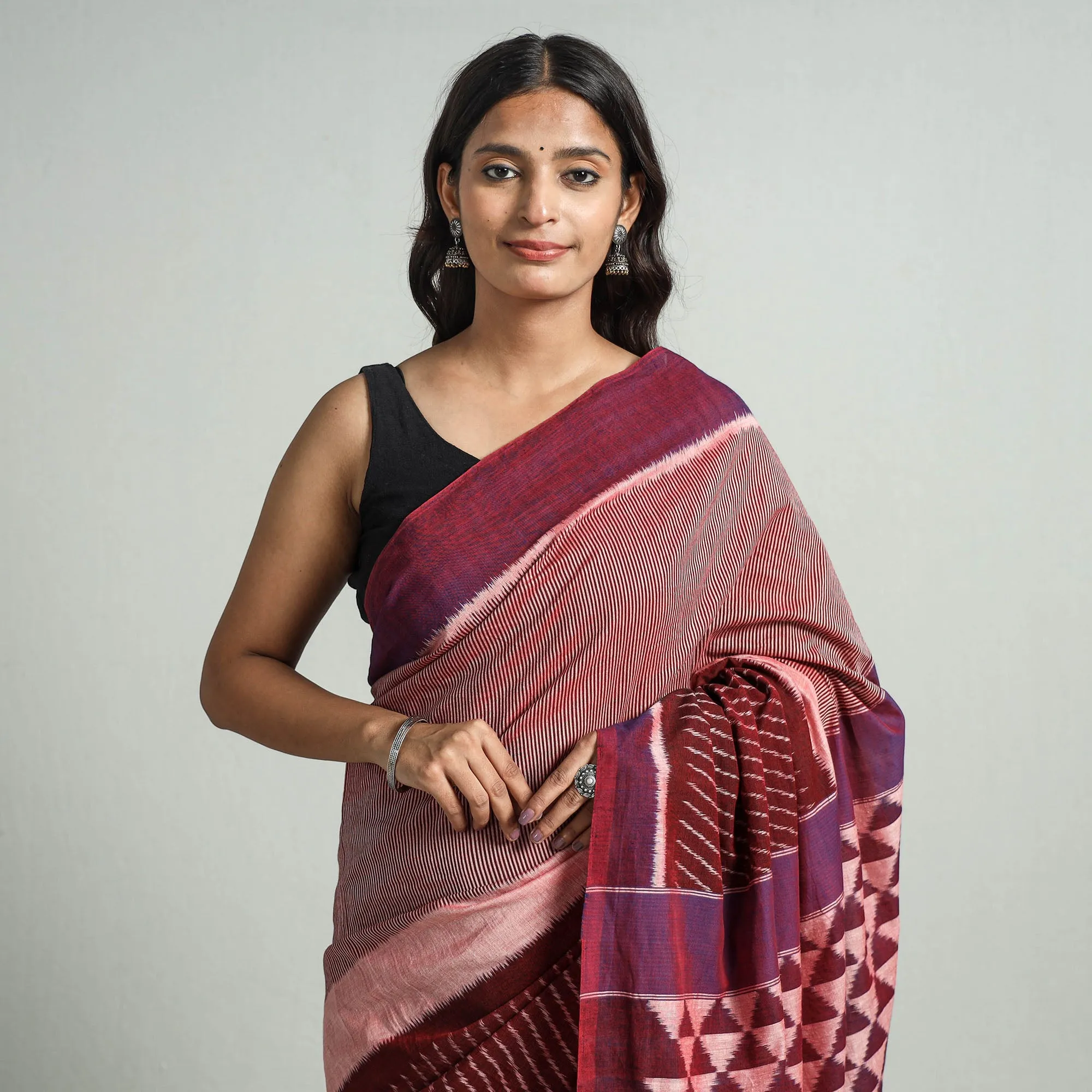 Maroon - Pochampally Ikat Weave Handloom Cotton Saree 21