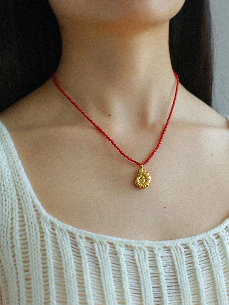 Mini Red Coral Beads Seashell Pendant