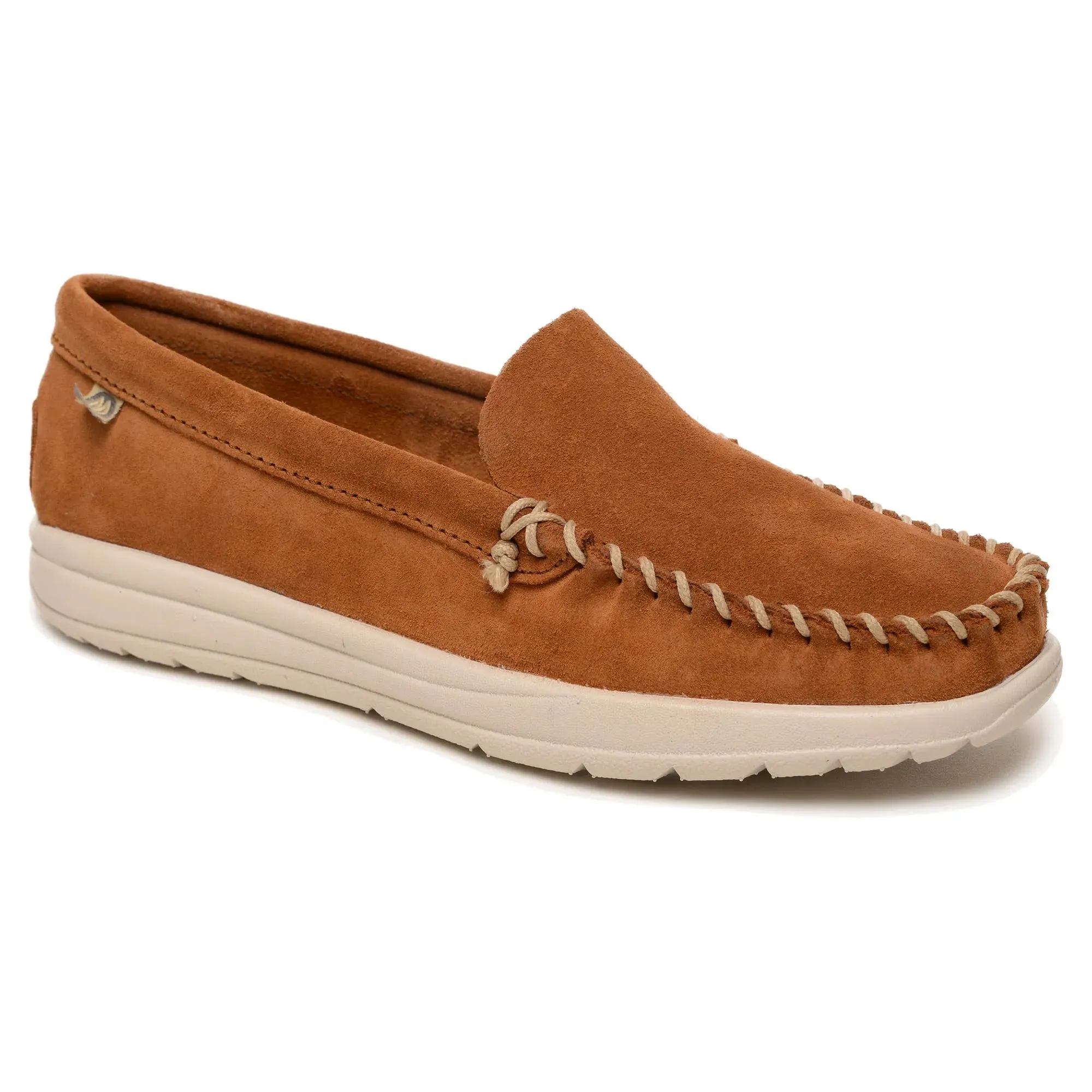 Minnetonka Discover Classic - Womens Moccasin