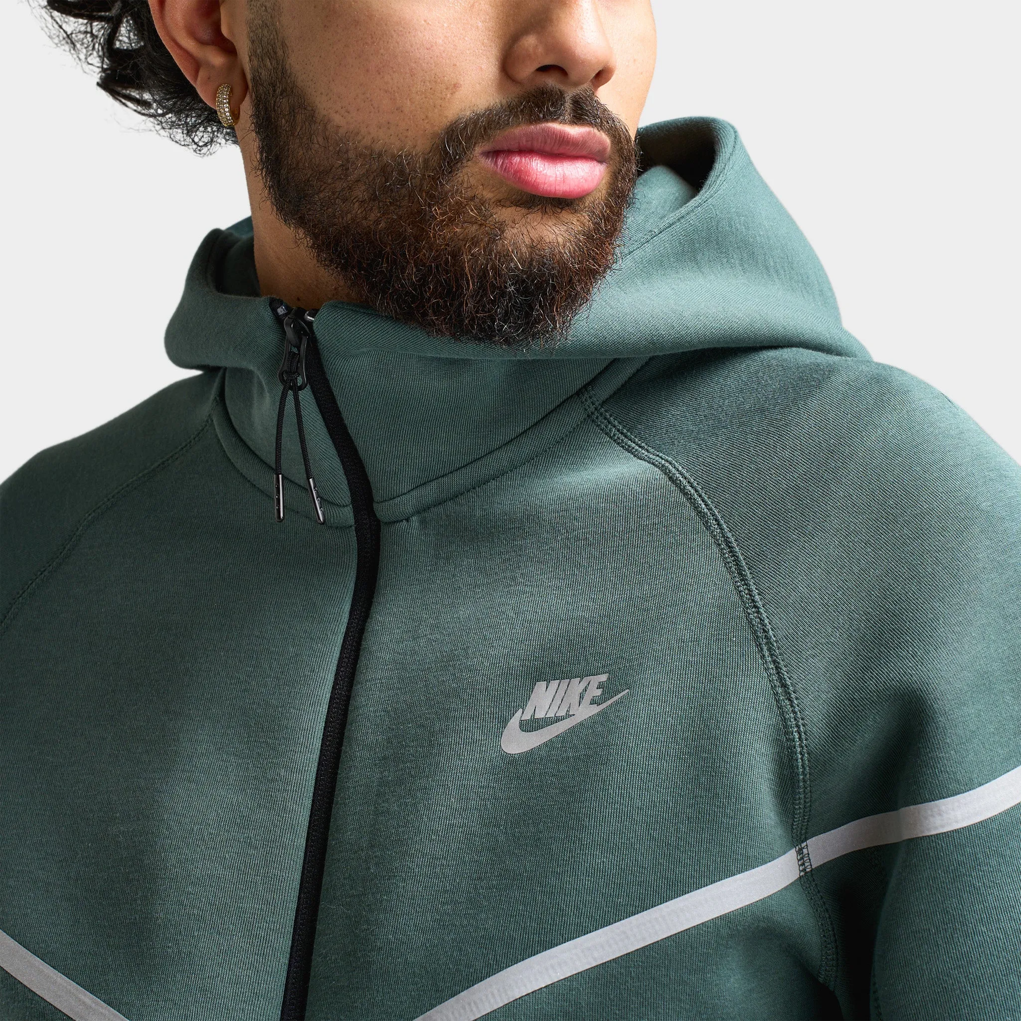 Nike Sportswear Tech Fleece Full-Zip Windrunner Vintage Green / Bemis Silver