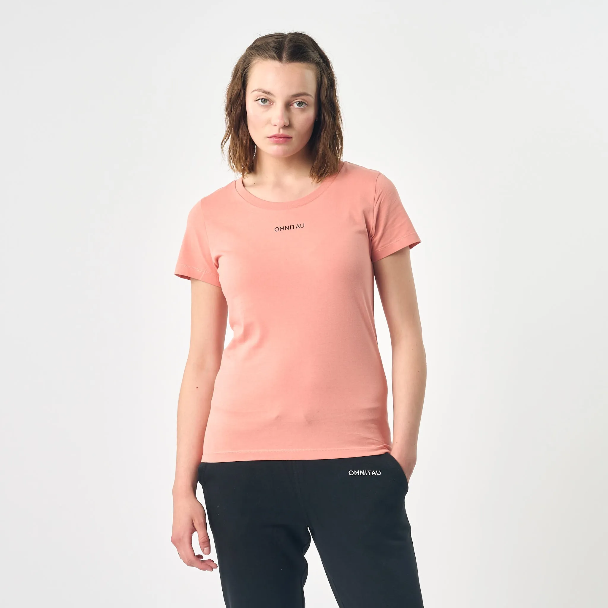 Omnitau Women's Winchester Organic Cotton Crew Neck T-Shirt - Pink