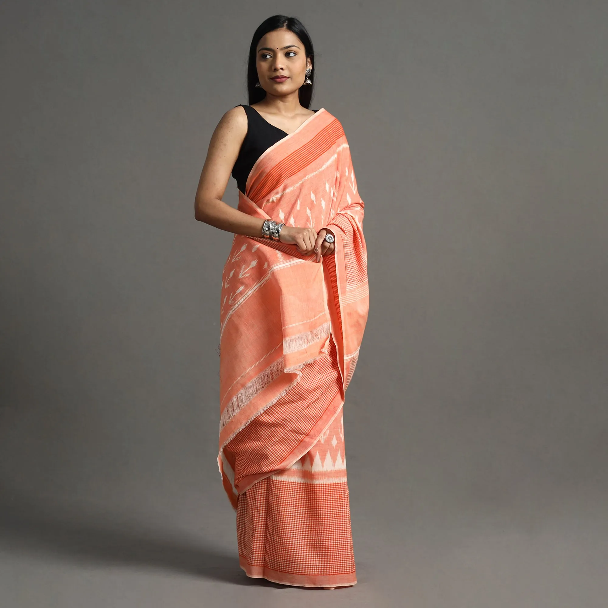 Peach -Pochampally Ikat Weave Handloom Cotton Saree