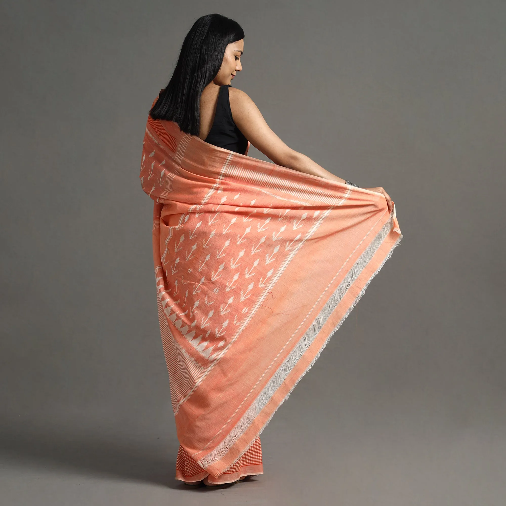 Peach -Pochampally Ikat Weave Handloom Cotton Saree