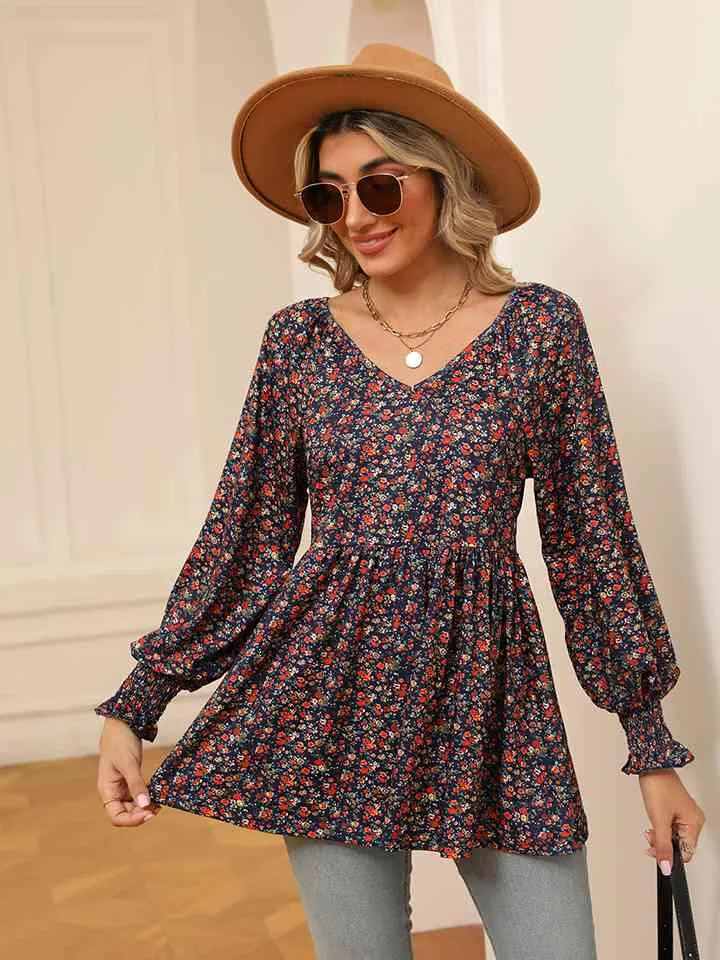 Printed V-Neck Lantern Sleeve Blouse