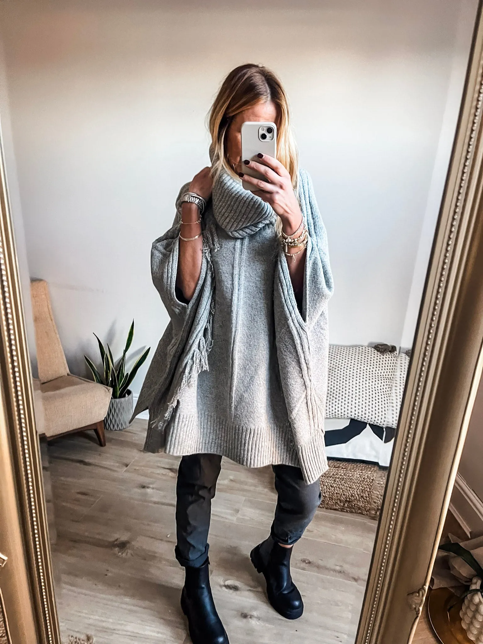 Roll Neck Tassel Poncho