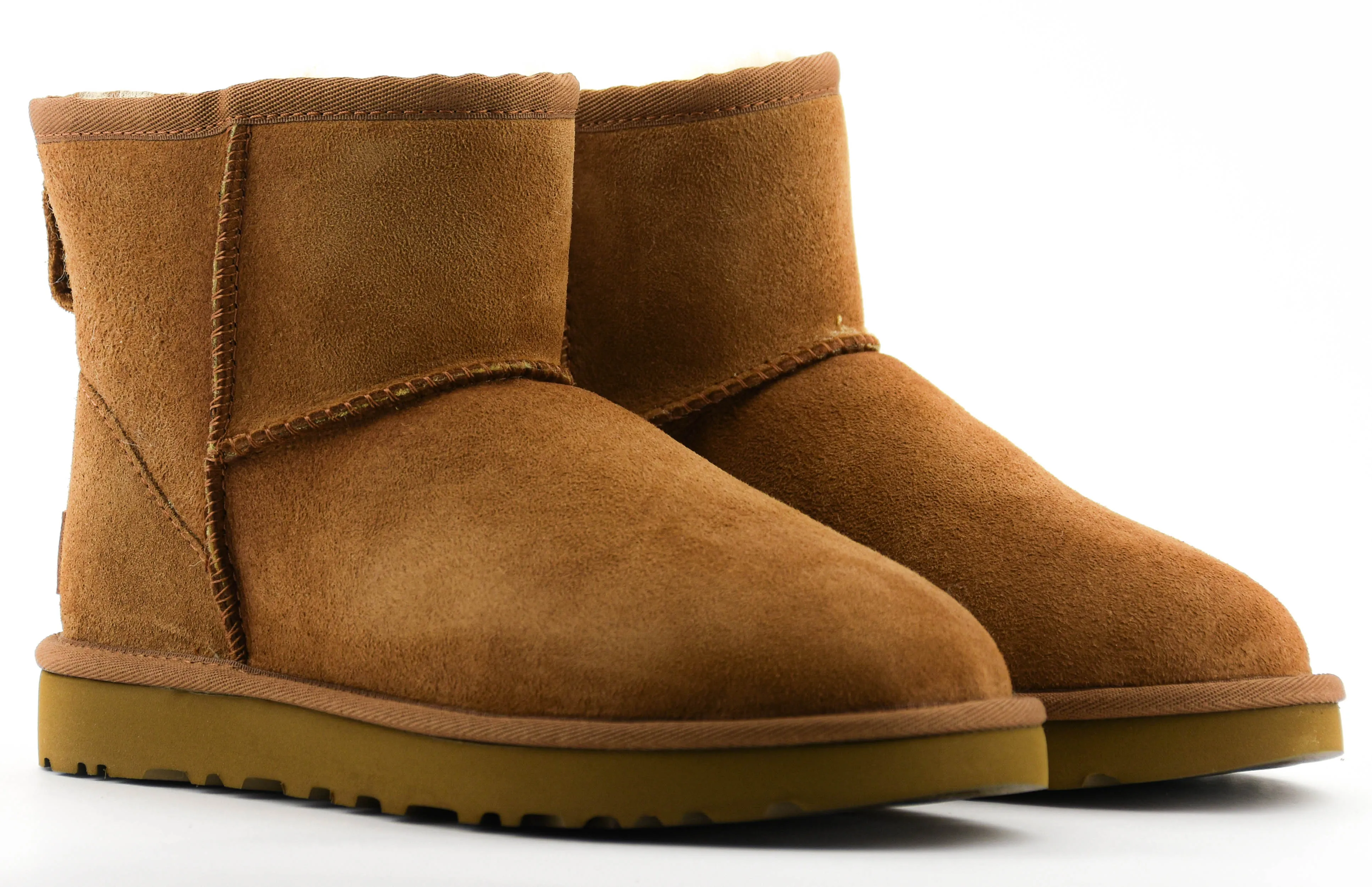 UGG CLASSIC MINI II CHESTNUT