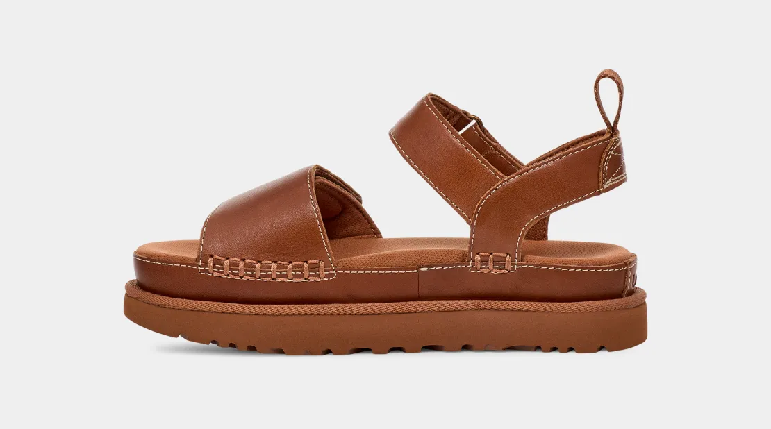 UGG™ Goldenstar Tan