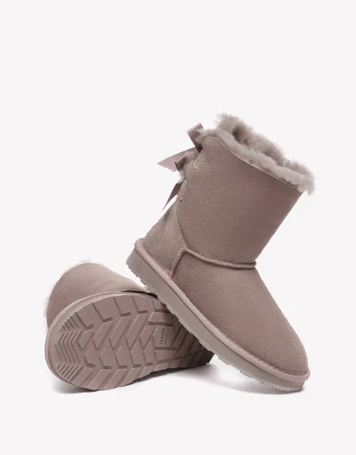 URBAN UGG® Short Back Bow