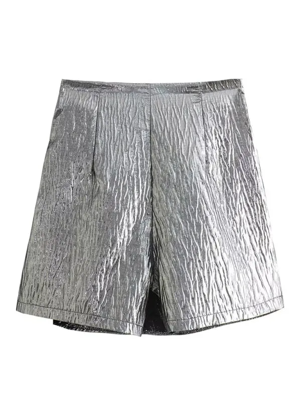 Women's metallic shiny knotted pleated shorts